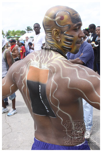 kadooment_day_2010_pt2-089