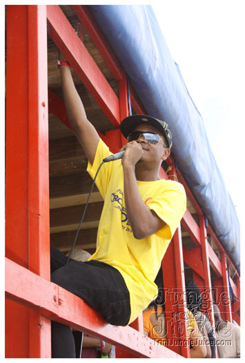 kadooment_day_2010_pt2-091