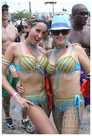 kadooment_day_2010_pt2-111