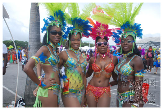 kadooment_day_2010_pt3-002