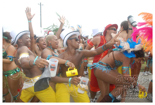 kadooment_day_2010_pt3-019