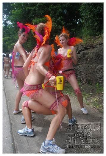 kadooment_day_2010_pt3-027