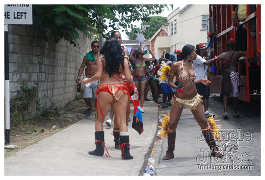 kadooment_day_2010_pt3-057