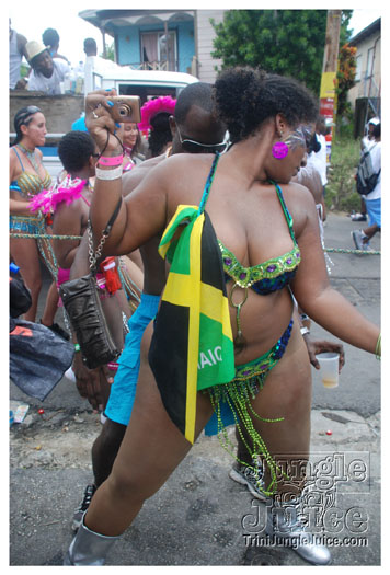 kadooment_day_2010_pt3-066