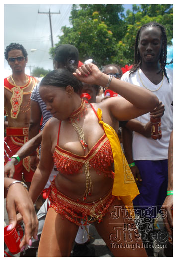 kadooment_day_2010_pt3-074