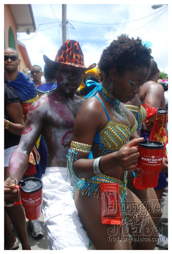 kadooment_day_2010_pt3-079
