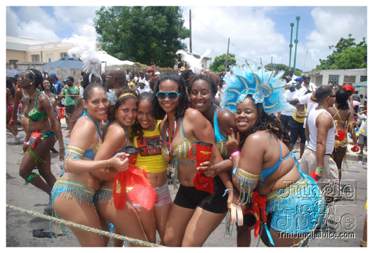 kadooment_day_2010_pt3-097