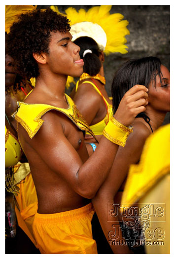 kadooment_day_2010_pt4-023