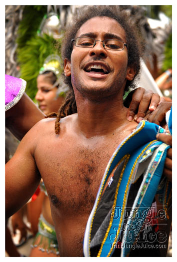 kadooment_day_2010_pt4-026