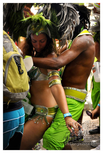 kadooment_day_2010_pt4-028