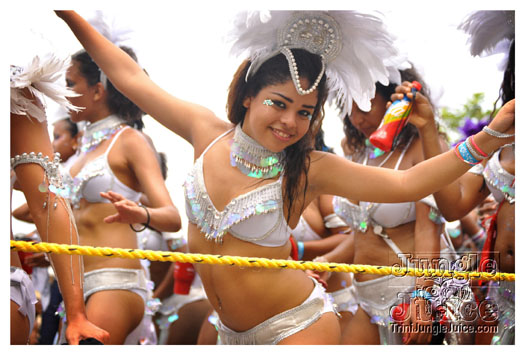 kadooment_day_2010_pt4-031