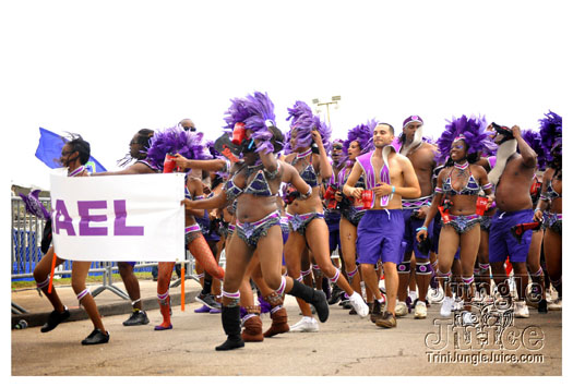 kadooment_day_2010_pt4-046