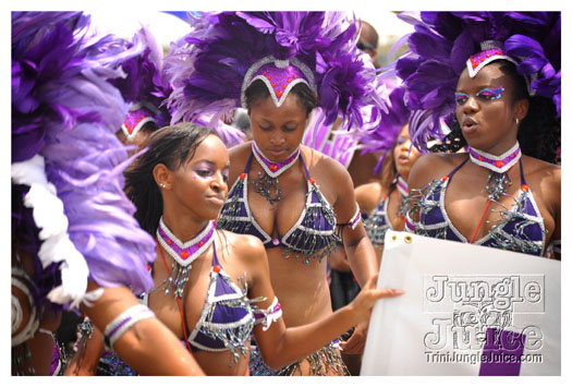 kadooment_day_2010_pt4-048