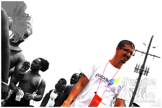 kadooment_day_2010_pt4-054