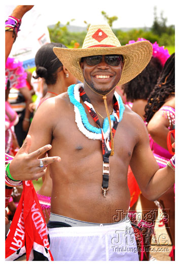 kadooment_day_2010_pt4-061