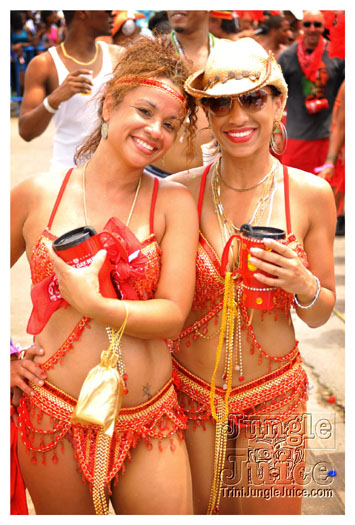 kadooment_day_2010_pt4-067