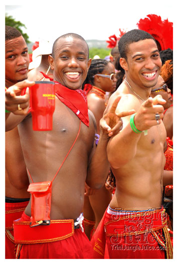 kadooment_day_2010_pt4-069