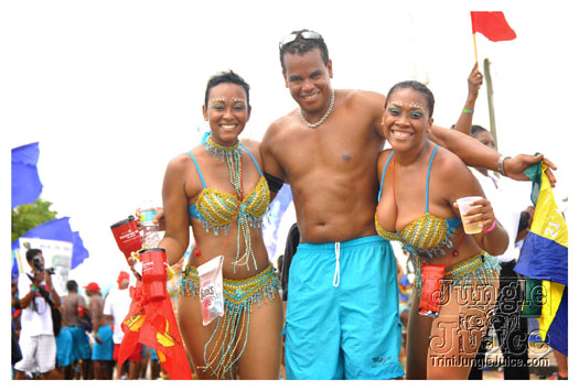 kadooment_day_2010_pt4-086