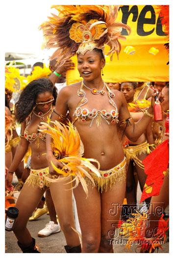 kadooment_day_2010_pt4-087