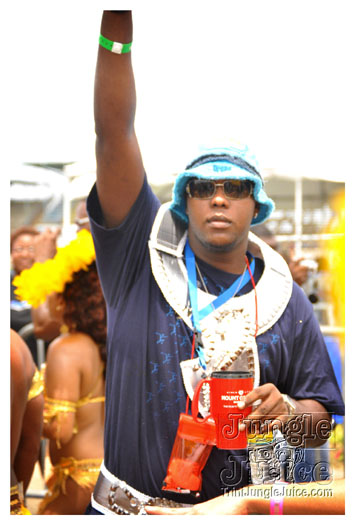 kadooment_day_2010_pt4-090