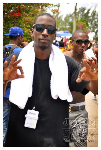 kadooment_day_2010_pt4-096