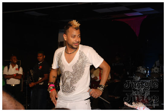 karma_sutra_2010-021