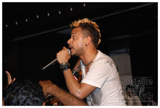 karma_sutra_2010-023