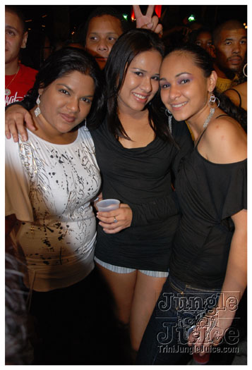 ladies_first_2010-085