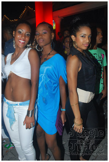 ladies_first_2010-095