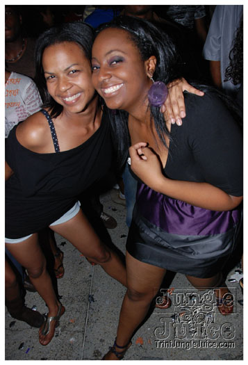 ladies_first_2010-099