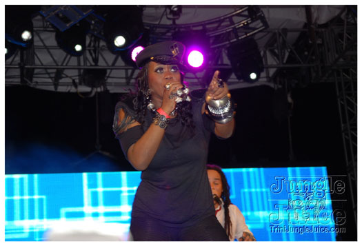 ladies_first_2010-144