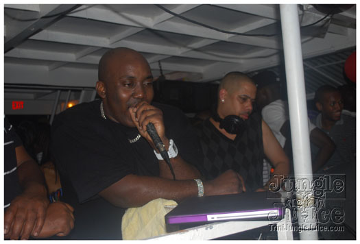 libra_affair_2010_oct10-032