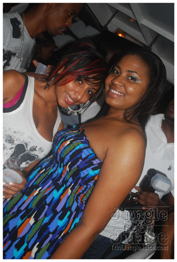 libra_affair_2010_oct10-035