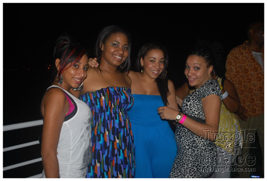 libra_affair_2010_oct10-040