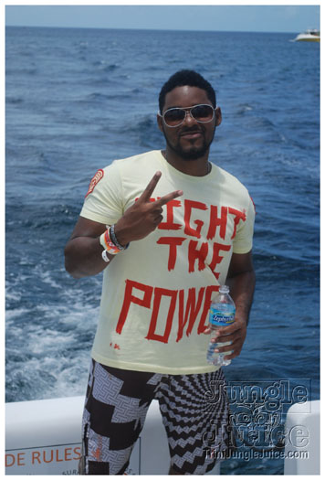 limerz_cruise_aug1_2010-020