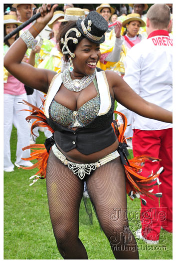 luton_carnival_2010-026