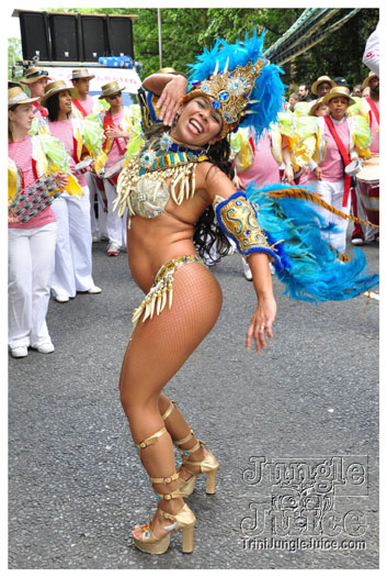 luton_carnival_2010-125
