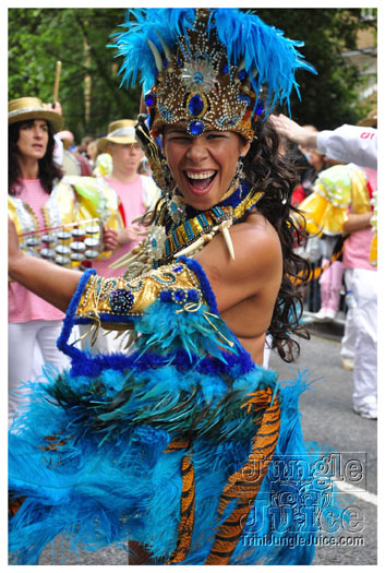 luton_carnival_2010-127