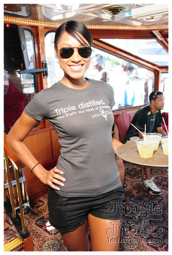 luxe_life_2010_oct9-002