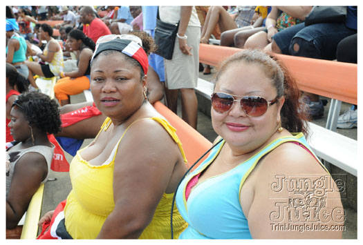 machel_six_flags_2010-005