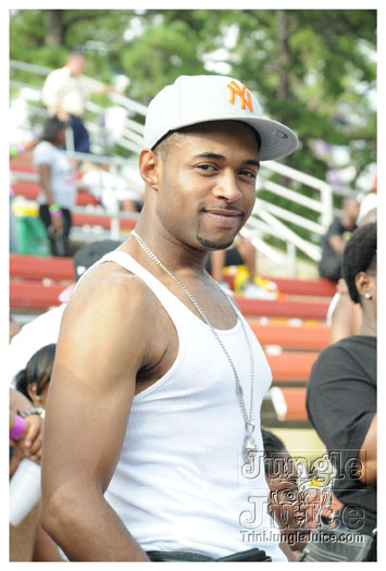 machel_six_flags_2010-016