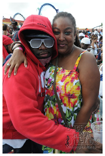 machel_six_flags_2010-026