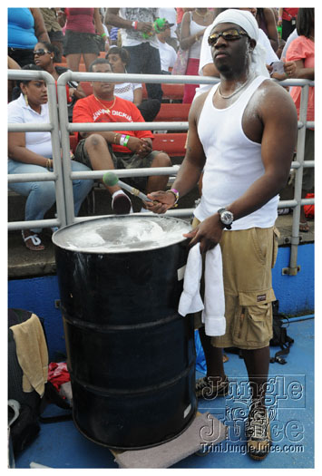 machel_six_flags_2010-029