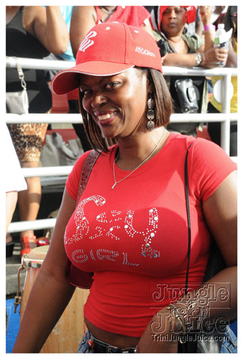 machel_six_flags_2010-051