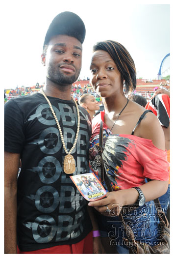 machel_six_flags_2010-052