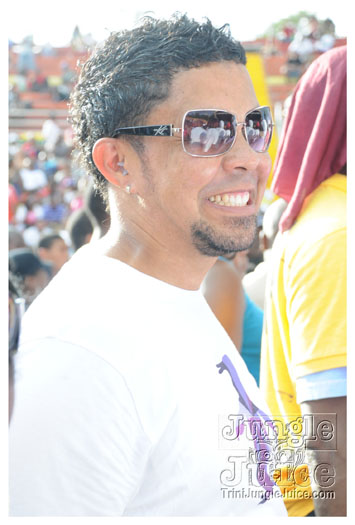 machel_six_flags_2010-053