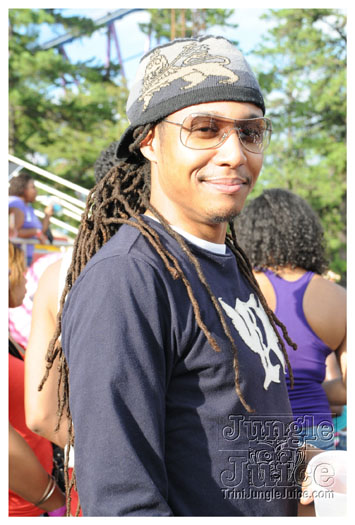 machel_six_flags_2010-058