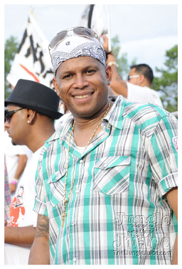 machel_six_flags_2010-068