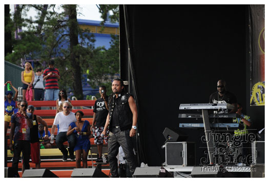 machel_six_flags_2010-074