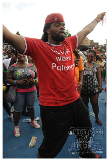 machel_six_flags_2010-077